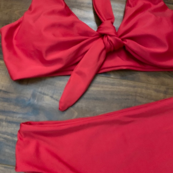 Red Bikini - Picture 2 of 2